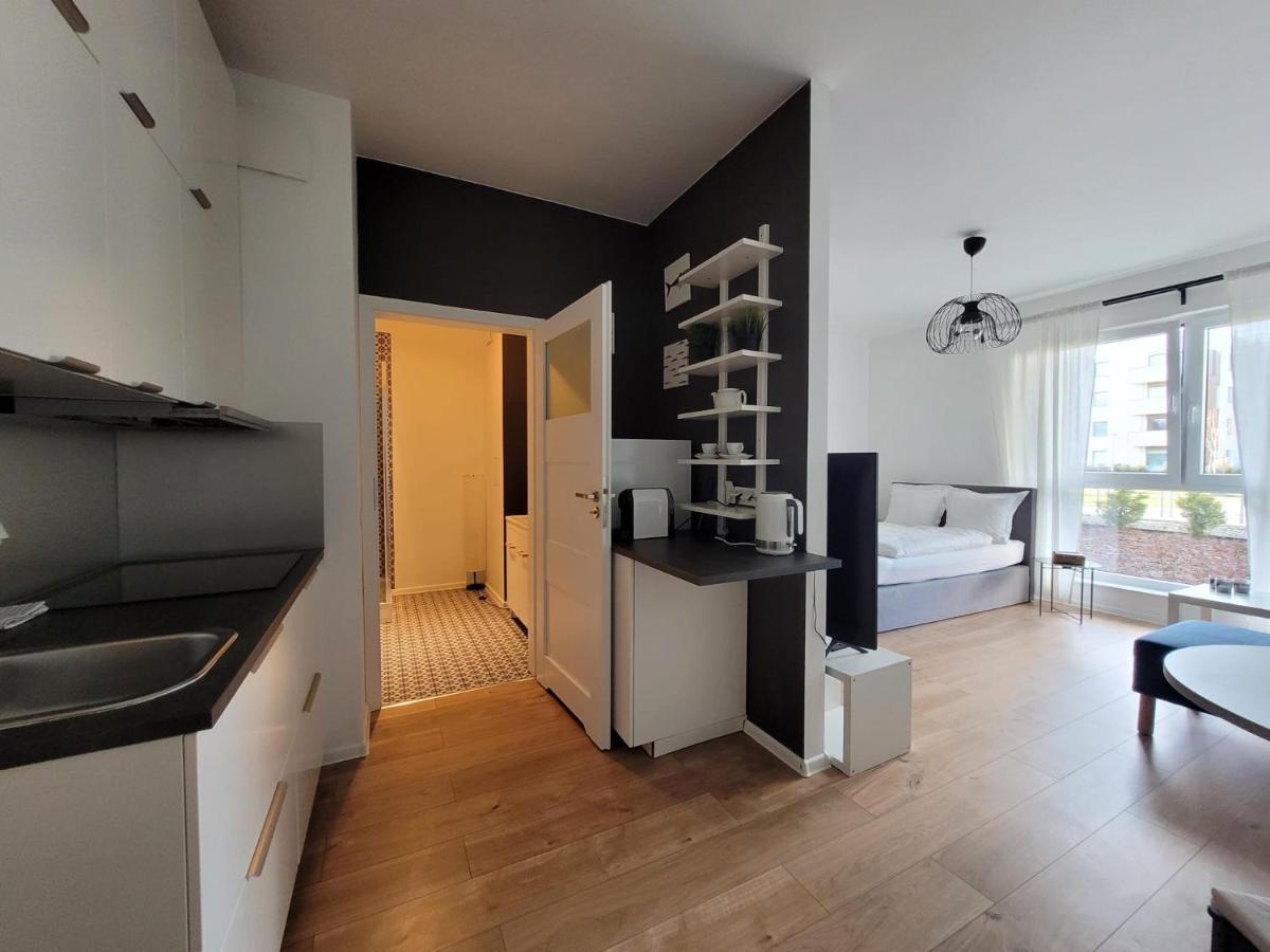 Bast 16 Apartamenty: Urban Convenience Near Key Landmarks Lodz  Exterior photo